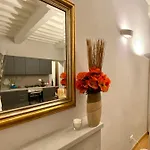 Sisters'home * Κορτόνα